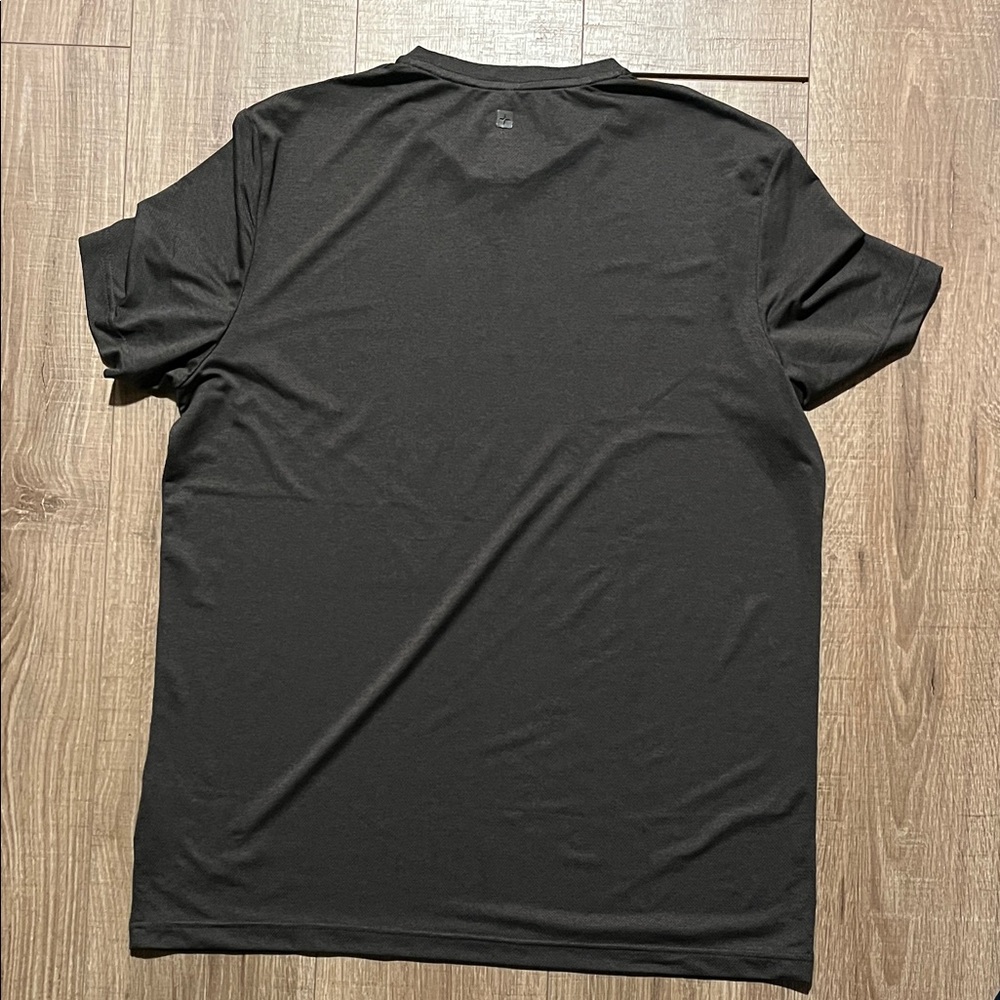 Men's Mountain Warehouse Short Sleeve Athletic Tees - Set of 2 Black & Navy L - Picture 5 of 9